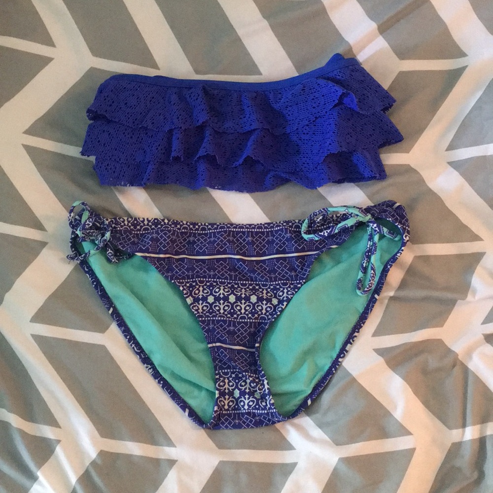 Strapless bikini: size M